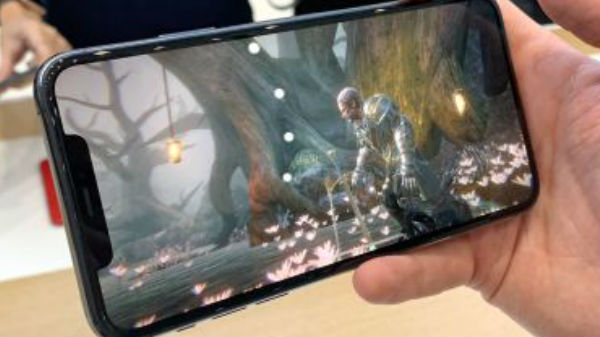 ಡಿಸ್ಪ್ಲೇ ಮತ್ತು ಡಿಸೈನ್ ಡಿಸ್ಪ್ಲೇ ಮತ್ತು ಡಿಸೈನ್