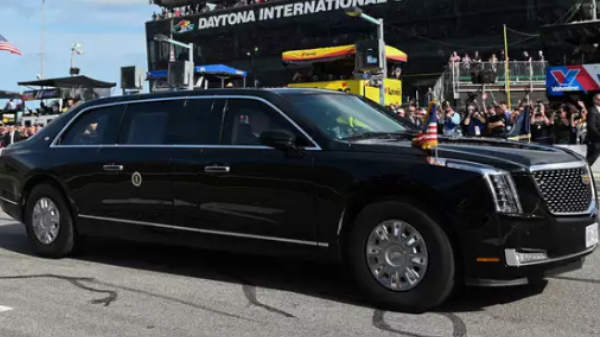 ಕಾರಿನಲ್ಲಿರುವ ಅಸ್ತ್ರಗಳು