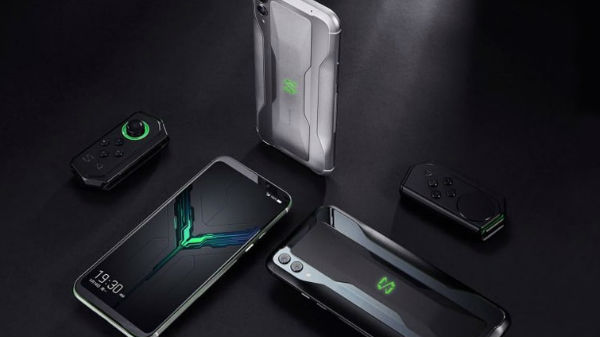 ಬ್ಲ್ಯಾಕ್‌ಶಾರ್ಕ್‌ 3 ಡಿಸ್‌ಪ್ಲೇ