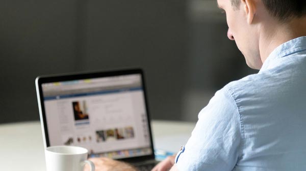 ಆನ್‌ಲೈನ್‌ನಲ್ಲಿ ಔಷಧಿಗಾಗಿ ಹುಡುಕಬೇಡಿ ಮತ್ತು ಖರೀದಿಸಬೇಡಿ