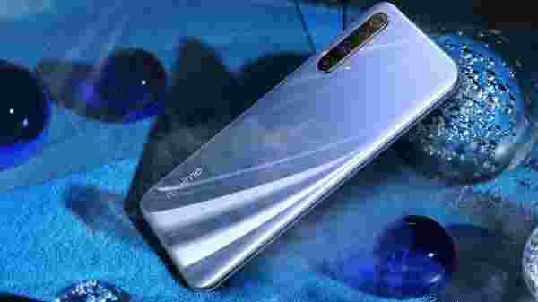 ಬ್ಯಾಟರಿ ಮತ್ತು ಇತರೆ