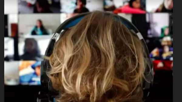 ಲೈವ್‌ಸ್ಟ್ರೀಮ್