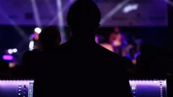 ಸಂಗೀತ/ಮ್ಯೂಸಿಕ ವ್ಯವಸ್ಥೆ