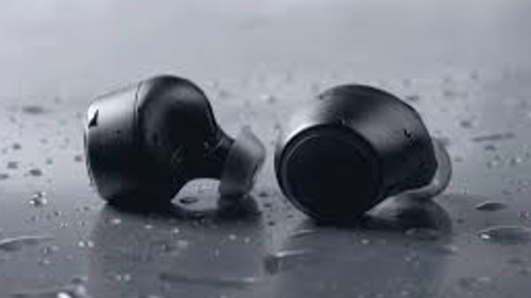 ಔಟ್‌ಲಿಯರ್ 