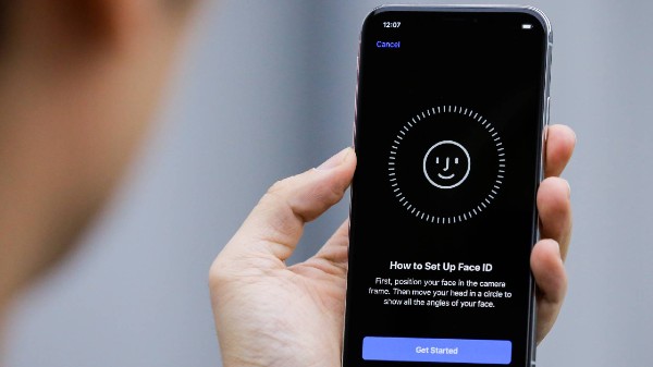 ಐಫೋನ್ ಐಫೋನ್