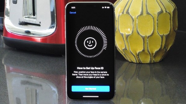 ಐಫೋನ್ ಐಫೋನ್