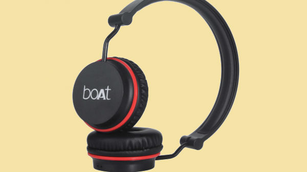 ಬೋಟ್ Rockerz 400 