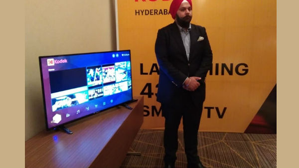 ಸೂಪರ್ ಪ್ಲಾಸ್ಟ್ರಾನಿಕ್ಸ್ ಸೂಪರ್ ಪ್ಲಾಸ್ಟ್ರಾನಿಕ್ಸ್