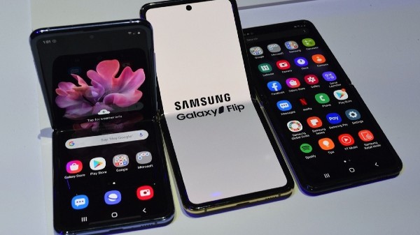 ಬ್ಯಾಟರಿ ಮತ್ತು ಇತರೆ