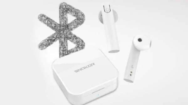 ಸ್ನೋಕರ್ ಪ್ಯಾಕ್‌ನ ಐರಾಕರ್ ಸ್ಟಿಕ್ಸ್ ಇಯರ್‌ಬಡ್ಸ್‌