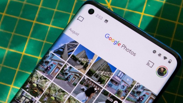 ಫೀಚರ್ಸ್‌ 