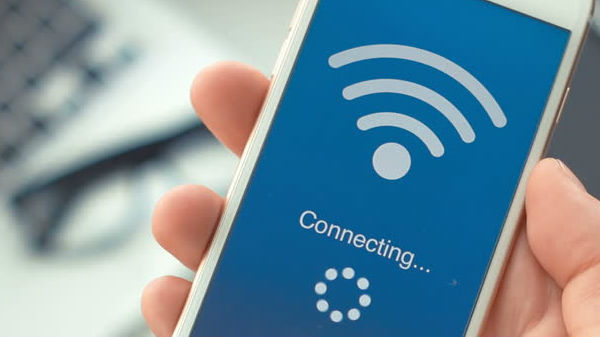 ಫ್ಲೈಟ್ ಮೋಡ್ ಅನ್ನು ಸಕ್ರಿಯಗೊಳಿಸಿ ಮತ್ತೆ ಆಫ್‌ ಮಾಡಿ