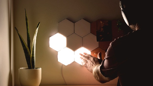 POLYGON ಲೈಟ್ ಮ್ಯಾಗ್ನೆಟಿಕ್ ಲೈಟಿಂಗ್ ಟೈಲ್ಸ್