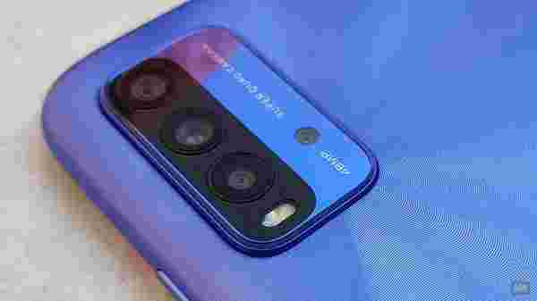 ಕ್ಯಾಮೆರಾ ರಚನೆ ಮತ್ತು ಸೆನ್ಸಾರ್