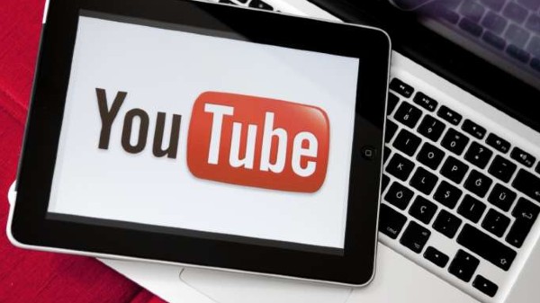 ಫೀಚರ್ಸ್‌ 