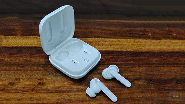 ಒಪ್ಪೊ Enco W51