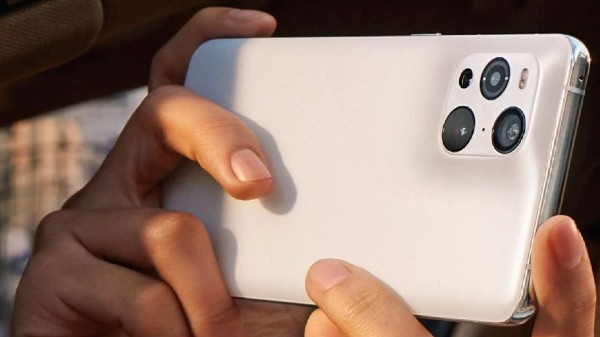 ಬ್ಯಾಟರಿ ಮತ್ತು ಇತರೆ ಫೀಚರ್ಸ್ ಬ್ಯಾಟರಿ ಮತ್ತು ಇತರೆ ಫೀಚರ್ಸ್