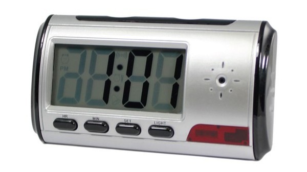 ಸ್ಪೈ ಅಲಾರ್ಮ್ ಕ್ಲಾಕ್ ಕ್ಯಾಮೆರಾ