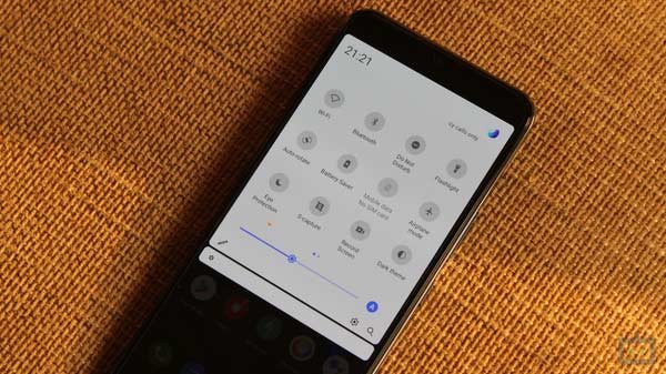 ಡಿಸ್‌ಪ್ಲೇ ಹೇಗಿದೆ