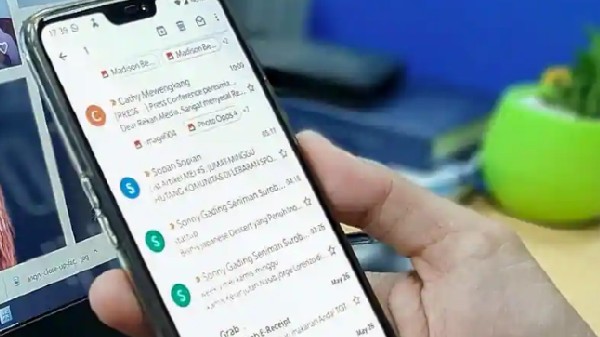 ಕಂಟ್ಯಾಕ್ಟ್‌ 