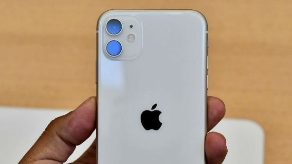 ಆಪಲ್‌ ಐಫೋನ್‌ 11