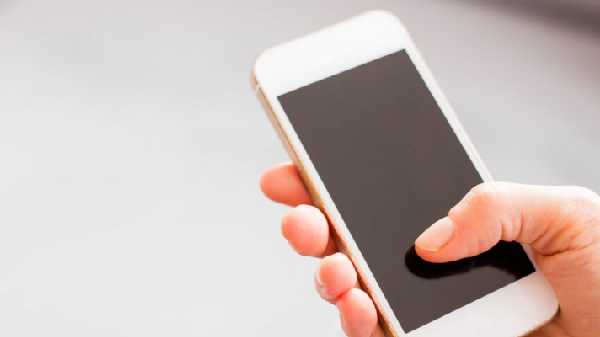 ನಿಮ್ಮ ಹಳೆಯ ಫೋನ್ ಅನ್ನು ಸ್ವಚ್ಛಗೊಳಿಸಿ ಬಾಕ್ಸ್‌ನಲ್ಲಿ ಇರಿಸಿ