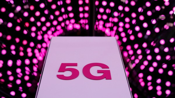 ಸೊಶೀಯಲ್‌ 