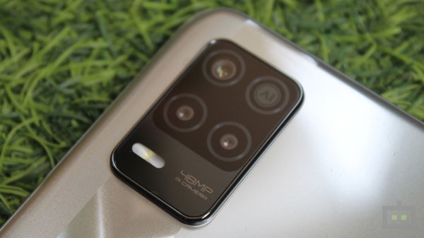 ಕ್ಯಾಮೆರಾ ಸೆನ್ಸಾರ್ ಹೇಗಿವೆ ಕ್ಯಾಮೆರಾ ಸೆನ್ಸಾರ್ ಹೇಗಿವೆ