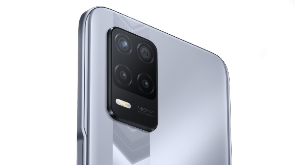 ಟ್ರಿಪಲ್‌ ಕ್ಯಾಮೆರಾ