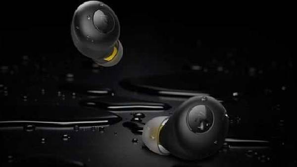 ಪಾಯಿಂಟ್ ಪಾಯಿಂಟ್