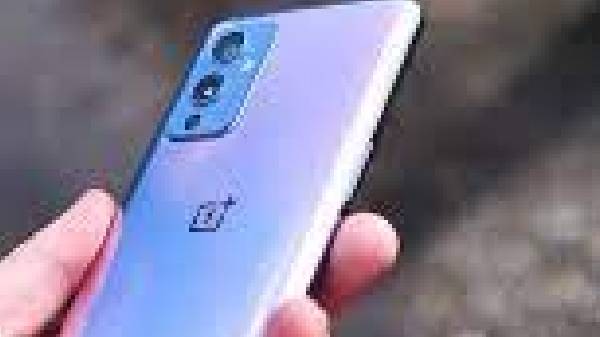 ಅಲೆಕ್ಸಾ ಬಿಲ್ಟ್‌-ಇನ್ ಸ್ಮಾರ್ಟ್‌ಫೋನ್‌ಗಳು