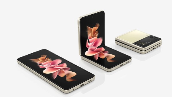 ಸ್ಯಾಮ್ಸಂಗ್ ಗ್ಯಾಲಕ್ಸಿ Z ಫ್ಲಿಪ್ 3 ಸ್ಯಾಮ್ಸಂಗ್ ಗ್ಯಾಲಕ್ಸಿ Z ಫ್ಲಿಪ್ 3
