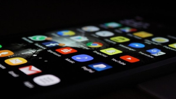 ಬ್ಯಾಕ್‌ಗ್ರೌಂಡ್‌ ಆಪ್ಸ್‌