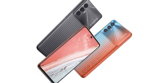 ಟ್ರಿಪಲ್ ರಿಯರ್ ಕ್ಯಾಮೆರಾ ಟ್ರಿಪಲ್ ರಿಯರ್ ಕ್ಯಾಮೆರಾ