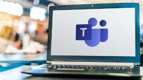 ಮೈಕ್ರೋಸಾಫ್ಟ್‌ ಟೀಂ ನಲ್ಲಿ ಲಿಂಕ್ಡ್‌ಇನ್ ಮತ್ತು ಮೈಕ್ರೋಸಾಫ್ಟ್ ಖಾತೆಗಳನ್ನು ಕನೆಕ್ಟ್‌ ಮಾಡುವುದು ಹೇಗೆ?