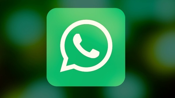 ಫೀಚರ್ಸ್‌ 