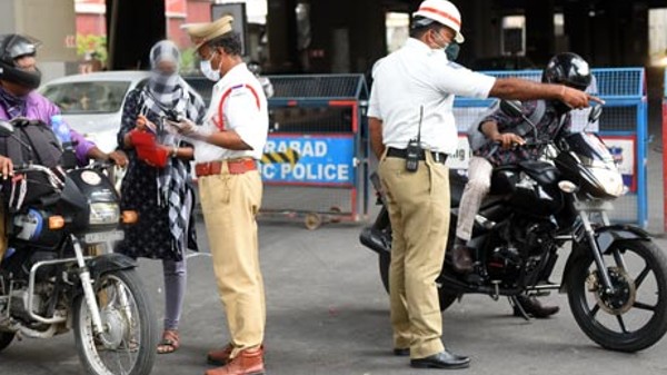 ಸವಾರರಿಗೆ ಸವಾರರಿಗೆ