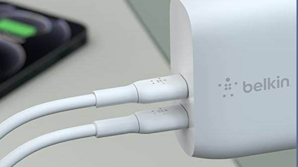 ಬೆಲ್ಕಿನ್ ಡ್ಯುಯಲ್ USB-C 40W ಬೆಲ್ಕಿನ್ ಡ್ಯುಯಲ್ USB-C 40W