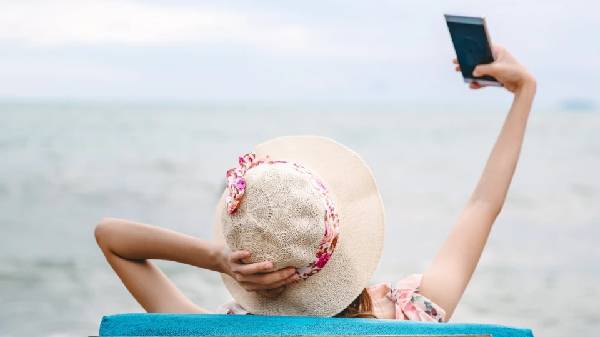 ಬಜೆಟ್‌ ಬೆಲೆಗೆ ಬೆಸ್ಟ್‌ ಸೆಲ್ಫಿ ಕ್ಯಾಮೆರಾ ಬೇಕಿದ್ರೆ, ಇನ್ನು ತಡ ಮಾಡಬೇಡಿ!