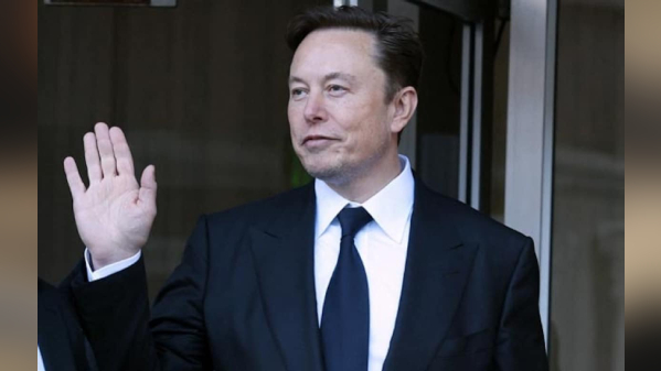 ನಿಮ್ಮ ಮನೆಯಲ್ಲಿ ಸ್ಮಾರ್ಟ್‌ಟಿವಿ ಇದೆಯೇ; ಮಸ್ಕ್‌ ನೀಡಿದ್ರು ಗುಡ್‌ನ್ಯೂಸ್‌! 