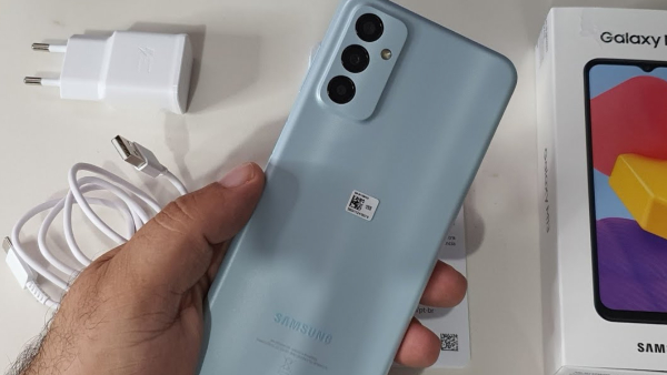 ನೀವು ಬೇಡಾ ಅಂದ್ರೂ, ಸ್ಯಾಮ್‌ಸಂಗ್‌ನ ಈ ಫೋನಿಗೆ ಭಾರೀ ಡಿಸ್ಕೌಂಟ್‌!