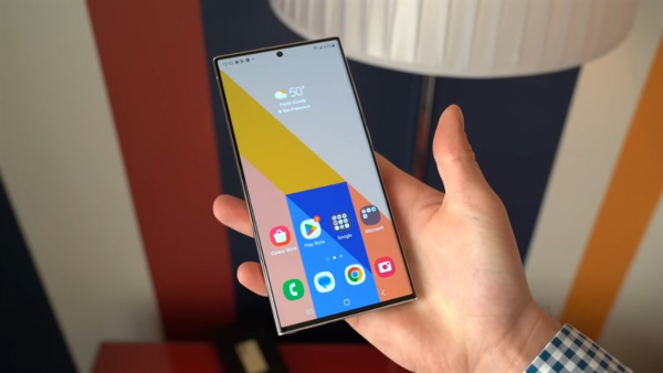 ಸ್ಯಾಮ್ಸಂಗ್ನ ಈ ದೈತ್ಯ ಮೊಬೈಲ್ ಬೆಲೆಯಲ್ಲಿ ಭಾರೀ ಇಳಿಕೆ!..ಗ್ರಾಹಕರಿಗೆ ಉಳಿತಾಯ ಸ್ಯಾಮ್ಸಂಗ್ನ ಈ ದೈತ್ಯ ಮೊಬೈಲ್ ಬೆಲೆಯಲ್ಲಿ ಭಾರೀ ಇಳಿಕೆ!..ಗ್ರಾಹಕರಿಗೆ ಉಳಿತಾಯ