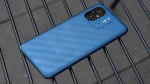 ಈ ಜನಪ್ರಿಯ ರೆಡ್ಮಿ ಫೋನ್‌ಗೆ ಬಿಗ್ ಆಫರ್‌!..ಕಡಿಮೆ ಬೆಲೆಗೆ ಖರೀದಿಸುವ ಅವಕಾಶ!