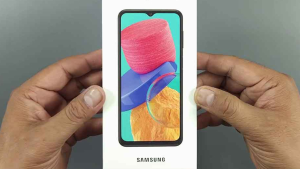 ಹೊಸ ಸ್ಯಾಮ್‌ಸಂಗ್‌ ಫೋನ್‌ ಖರೀದಿಸುವ ಗ್ರಾಹಕರೇ, ಈ ಚಾನ್ಸ್‌ ಮಿಸ್‌ ಮಾಡ್ಕೋಬೇಡಿ!