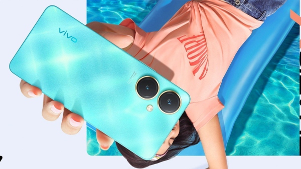 ಮತ್ತೆ ಹೊಸ ಫೋನ್‌ ಲಾಂಚ್‌ ಮಾಡಿದ 'ವಿವೋ'!..ಅಚ್ಚರಿ ಮೂಡಿಸಿದ ಬೆಲೆ!