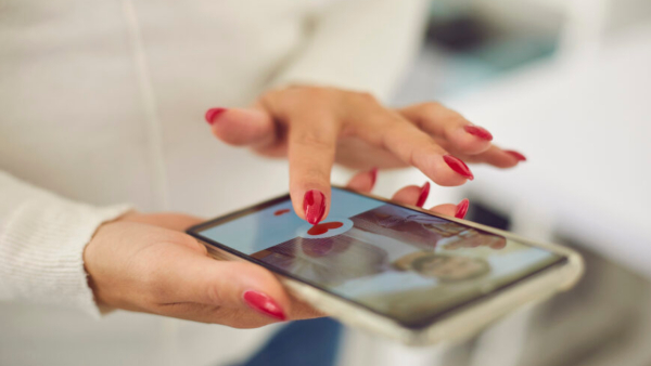 ಸ್ನೇಹ ಮಾಡಿಕೊಳ್ಳಲು ಹೋಗಿ, ಯುವತಿಯ ಬಲೆಗೆ ಬಿದ್ದ ಯುವಕ!..ಮುಂದೇನಾಯ್ತು? ಸ್ನೇಹ ಮಾಡಿಕೊಳ್ಳಲು ಹೋಗಿ, ಯುವತಿಯ ಬಲೆಗೆ ಬಿದ್ದ ಯುವಕ!..ಮುಂದೇನಾಯ್ತು?