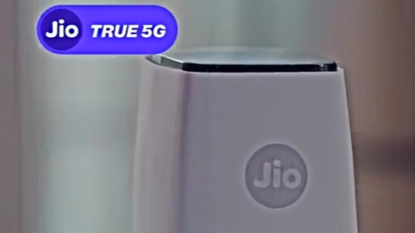 ಗೌರಿ ಗಣೇಶ ಹಬ್ಬದ ಸಂಭ್ರಮ; ನಾಳೆ ಲಾಂಚ್‌ ಆಗಲಿದೆ ರಿಲಯನ್ಸ್ ಜಿಯೋ ಏರ್‌ಫೈಬರ್ 