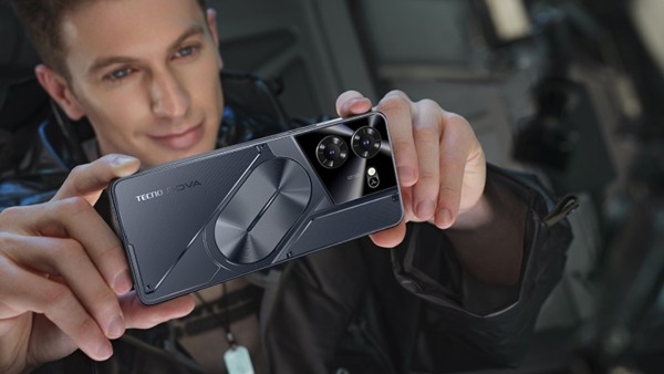 ಅಧಿಕ RAM ಇರುವ ಈ ಫೋನ್‌ ಬೆಲೆಯಲ್ಲಿ ಭಾರೀ ಇಳಿಕೆ.. ಅಗ್ಗದ ಬೆಲೆಗೆ ಲಭ್ಯ!