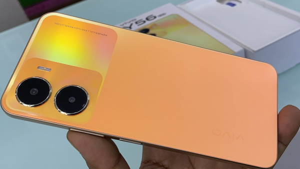 ಆನ್‌ಲೈನ್‌ನಲ್ಲಿ ವಿವೋ ಮೊಬೈಲ್‌ ಖರೀದಿಗೆ ಇದು ಸೂಕ್ತ ಸಮಯ!..ಜಬರ್ದಸ್ತ್ ಆಫರ್‌!