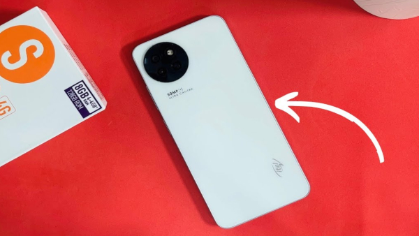 ಭಾರೀ ಗಮನ ಸೆಳೆದಿರುವ ಈ ಫೋನಿಗೆ ಈಗ ಬಿಗ್‌ ಡಿಸ್ಕೌಂಟ್‌!